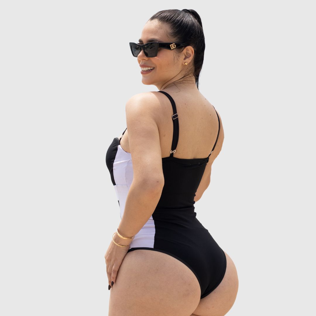 TRAJE DE BAÑO CON FAJA RBTC2510 BLANCO NEGRO